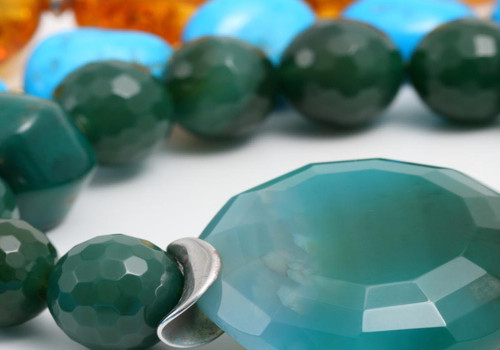 Come scegliere le pietre dure per bigiotteria fai da te