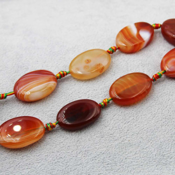 Corniola striata liscia ovale 30x20 mm 2 pz