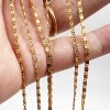 Collana maglia piatta intagliata placcata oro 24kt conf. 1 pz