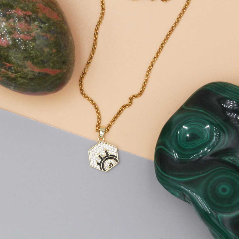 Collana oro con ciondolo smaltato nero e strass bianchi (sqqr6colla) - pietreeminuterie.com