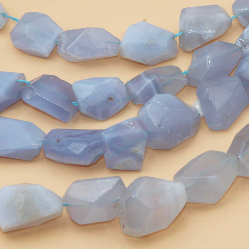 Calcedonio Pepita smussata 18/20 mm 2 pz (calc57pep) - pietreeminuterie.com