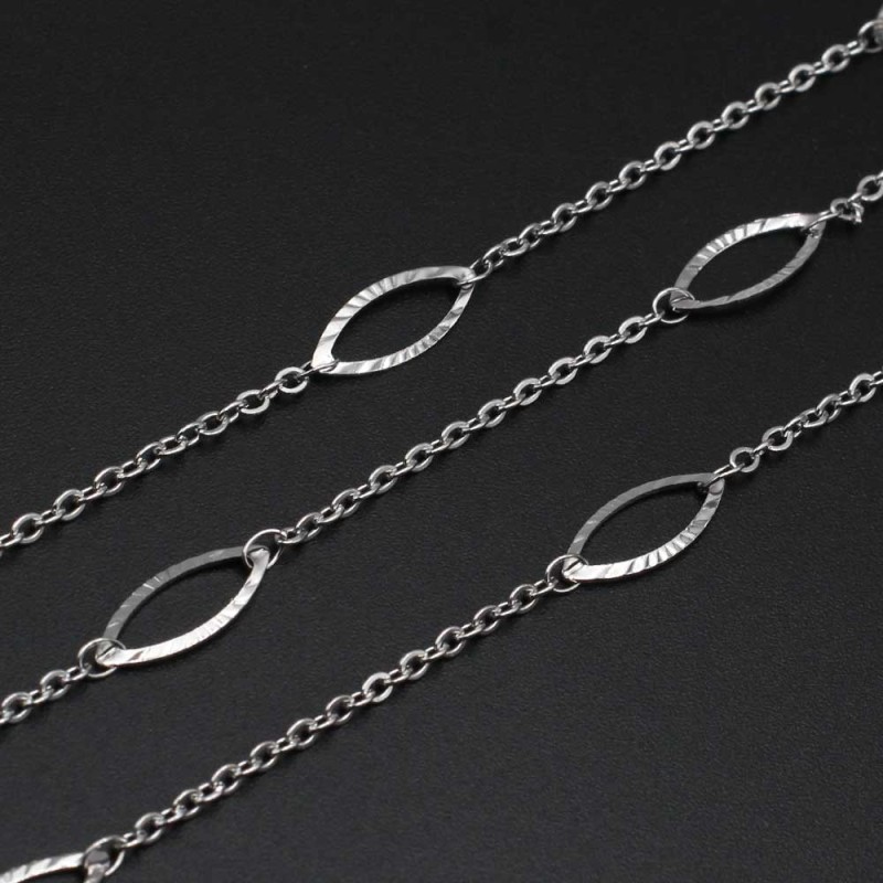 Catena in acciaio con ciondolo ovale 15x6 mm 1 mt (quad99pp) - pietreeminuterie.com