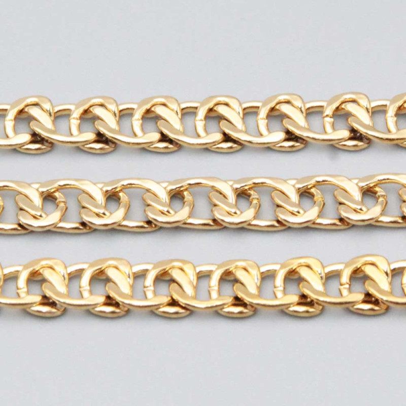 Catena in acciaio oro maglia piatta intrecciata 8x6 mm conf. 50 cm (cat-gol499) - pietreeminuterie.com