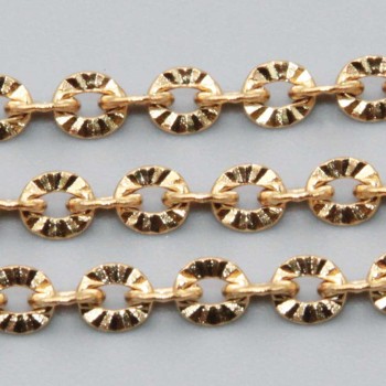 Catena in acciaio oro ovale intagliata 4 mm conf. 1 metro