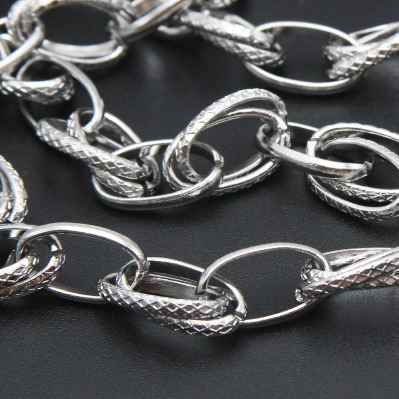 Catena in acciaio ovale doppia maglia intagliata 14x8 mm 50 cm (ov773int) - pietreeminuterie.com