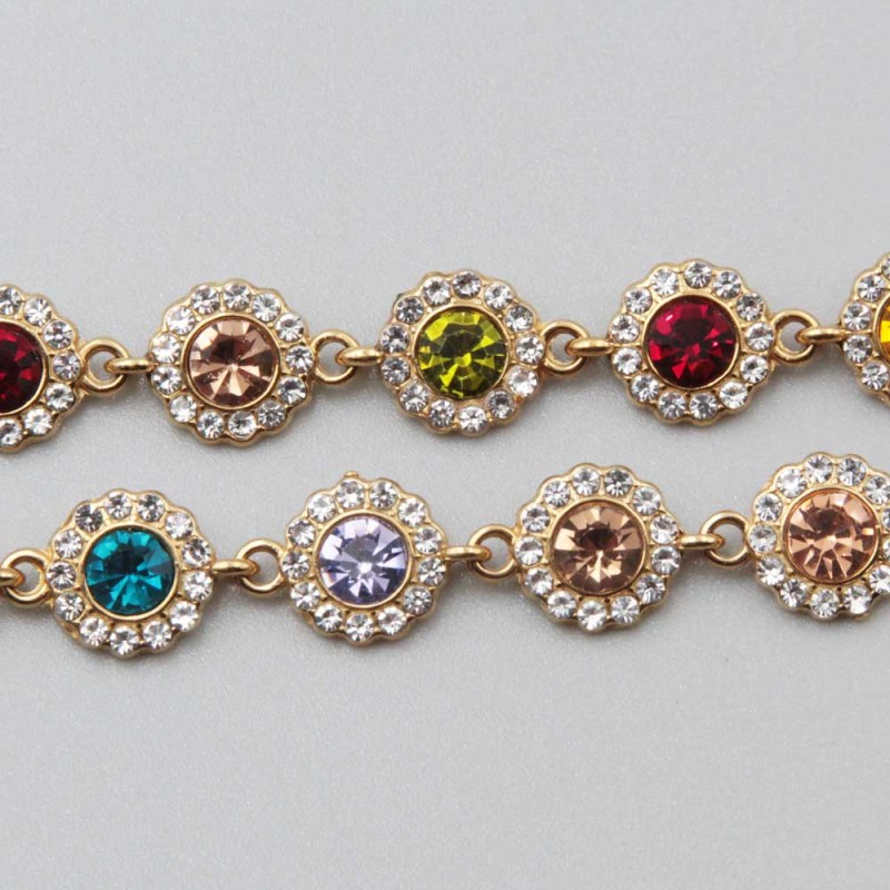 Catena in acciaio oro con strass colorati tondi 10 mm conf. 20 cm Catena in acciaio oro con strass colorati tondi 10 mm conf. 20 cm