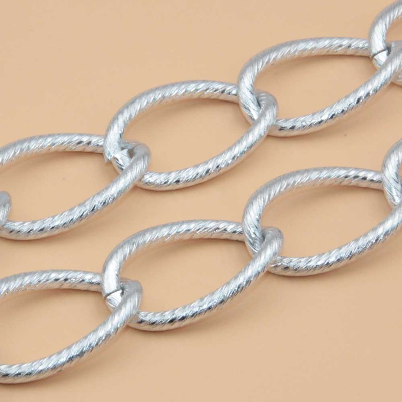 Catena in alluminio 28x17.5 mm conf. 50 cm (caal-p05) - pietreeminuterie.com