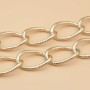 Catena in alluminio oro 28x17.5 mm conf. 50 cm