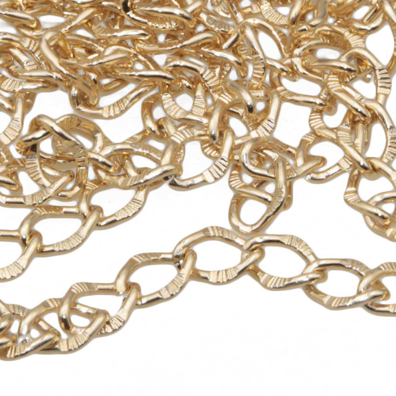 Catena in alluminio rombo intagliato 12.5x9 mm cof. 1 mt (125x9p) - pietreeminuterie.com