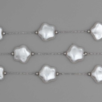 Catena in acciaio con perle fiore 11-5 mm conf. 50 cm