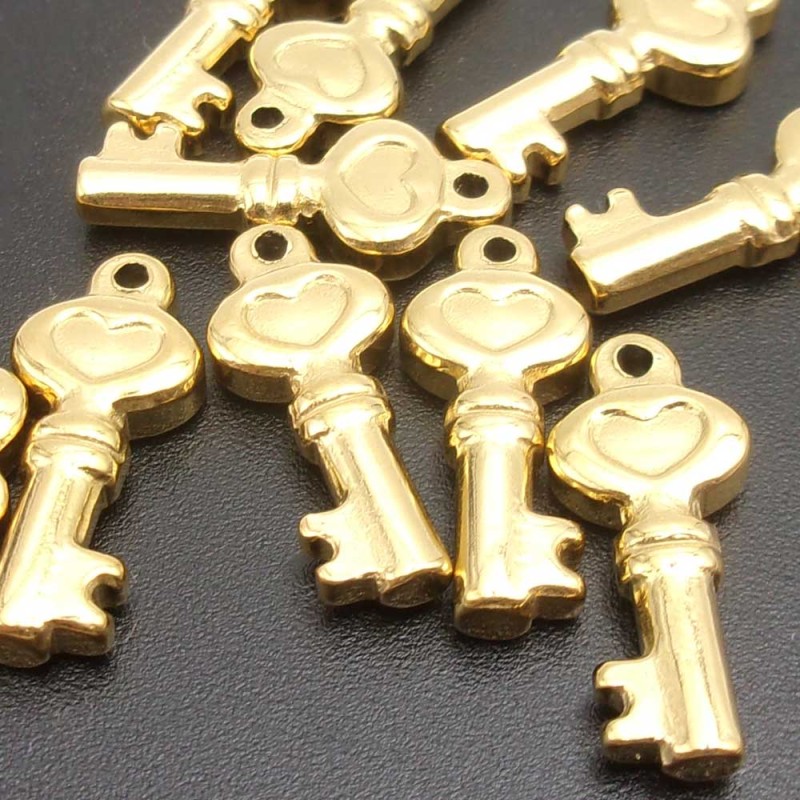 Charms in acciaio chiavetta oro 19 mm pacco 1 pz (chia17mm) - pietreeminuterie.com