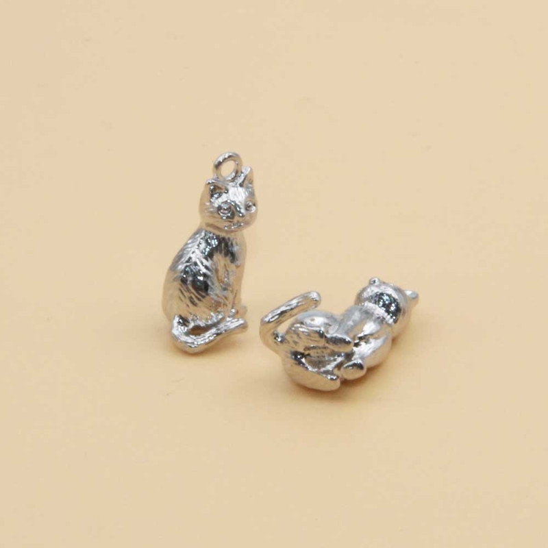 Charms gattino white gold plated 15 mm 1 pz (ja0-1-22) - pietreeminuterie.com