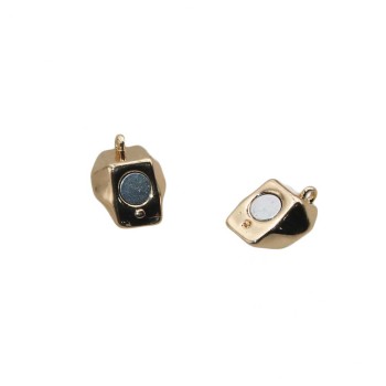 Chiusura magnetica forma di cuore placcata oro 14 kt 13x11 mm 1 pz Chiusura magnetica forma di cuore placcata oro 14 kt 13x11 mm 1 pz