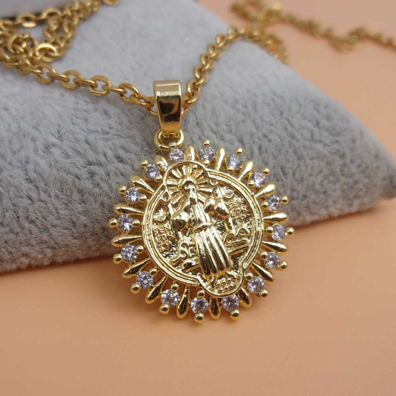 Ciondolo sacro tondo oro con strass 22.2 mm 1 pz (182mmsac) - pietreeminuterie.com