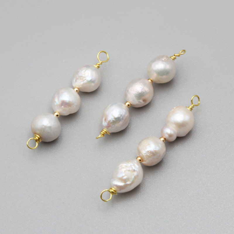 Connettore perle di fiume bianche 38 mm circa conf.1 pz (con-per1) - pietreeminuterie.com