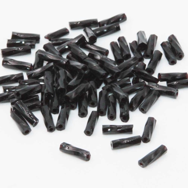Perline vetro tubicino rosa 7x2 mm conf. 5 GR (circa 150 pz) Perline vetro tubicino rosa 7x2 mm conf. 5 GR (circa 150 pz)