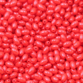 Perline in vetro Chicco di riso 7x4 mm rosse conf. 20 GR (circa 90 pz) Perline in vetro Chicco di riso 7x4 mm rosse conf. 20 GR (circa 90 pz)