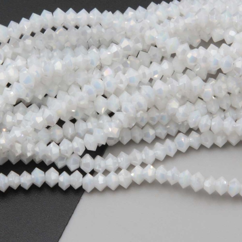 Cristalli bicono 4x3 mm bianchi a/b filo 40 cm (bic-4x3wit) - pietreeminuterie.com