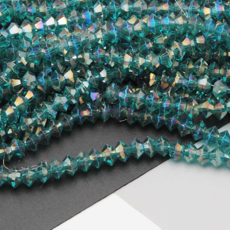 Cristalli bicono 6 mm light green a/b filo 40 cm (bic-t68x) - pietreeminuterie.com