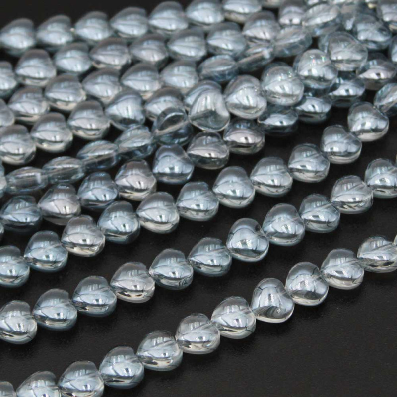 Perline cristalli cuore 8 mm celeste chiaro filo 35 cm (heart-0gr) - pietreeminuterie.com