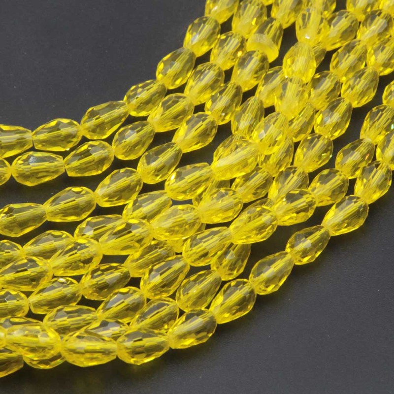 Cristalli gocce yellow 11.5x7.5 mm sfac. filo 45 cm - go-01-yell - pietreeminuterie.com Cristalli gocce yellow 11.5x7.5 mm sfac. filo 45 cm (go-01-yell) - pietreeminuterie.com