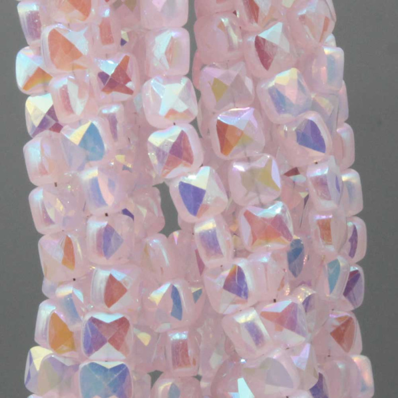 Cristalli quadrati grado A++ 4 mm pink A/B filo 40 cm (qu-00114) - pietreeminuterie.com