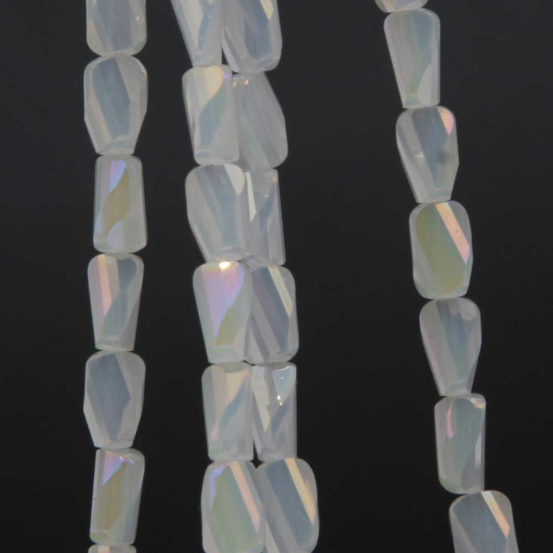Cristalli rettangolo twister opale A/B 6.5x4 mm filo 55 cm (cri-00023) - pietreeminuterie.com