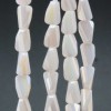 Cristalli rettangolo twister avorio A/B 6.5x4 mm filo 55 cm - cri-0a023 - pietreeminuterie.com Cristalli rettangolo twister avorio A/B 6.5x4 mm filo 55 cm (cri-0a023) - pietreeminuterie.com