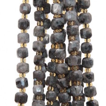 Pietre dure cubi sfac. 5 mm labradorite grado A+++ filo 40 cm