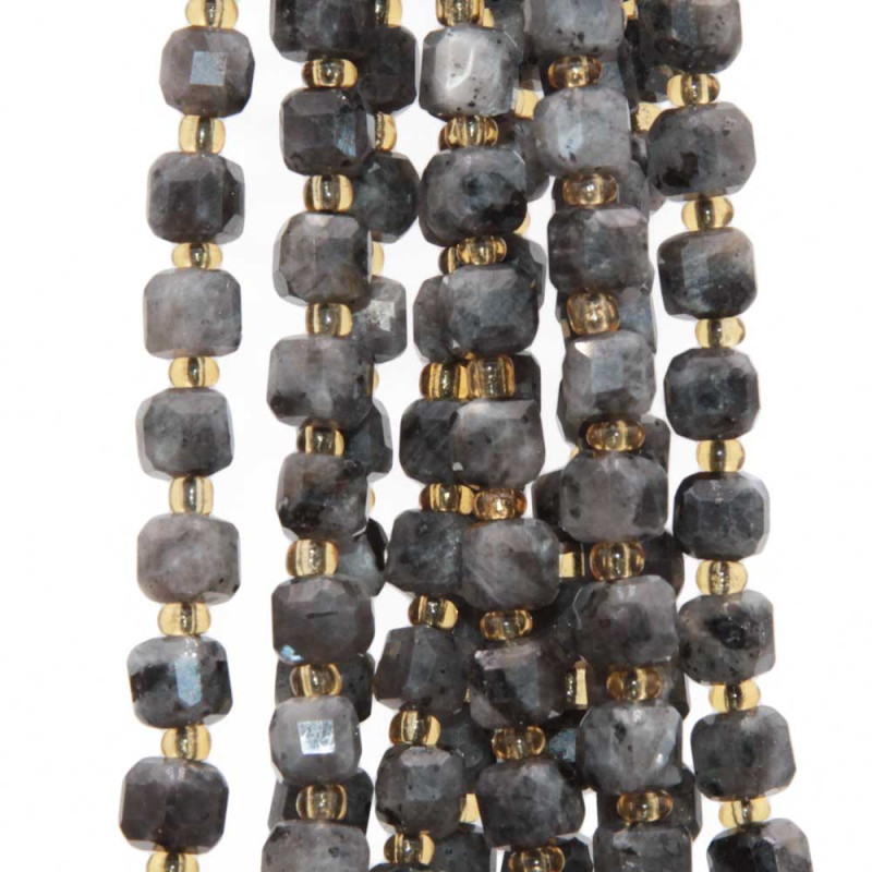 Pietre dure cubi sfac. 5 mm labradorite grado A+++ filo 40 cm (cub11144) - pietreeminuterie.com