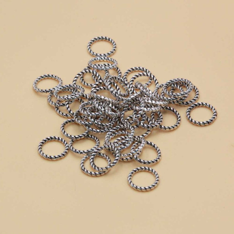 Anellini intrecciati 8x1 mm pacco 100 pz (arg-8mm) - pietreeminuterie.com