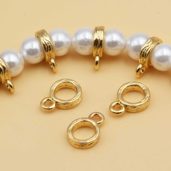 Anellino con asolo gold plated 7 mm 5 pz Anellino con asolo gold plated 7 mm 5 pz