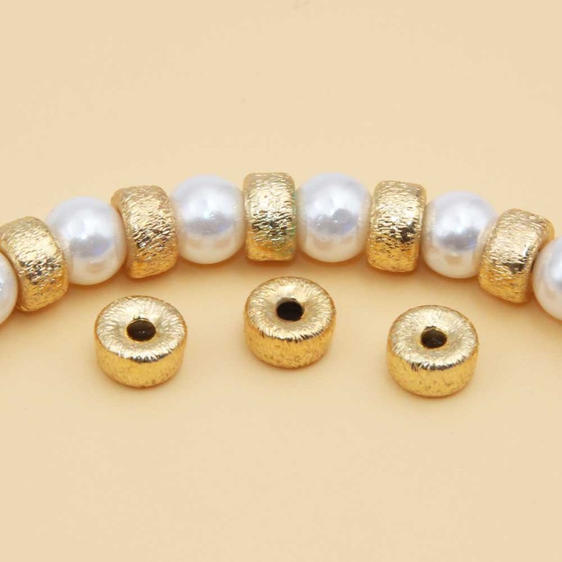 Distanziatori gold plated rondella diamantata 6x4 mm 20 pz (js026-99) - pietreeminuterie.com