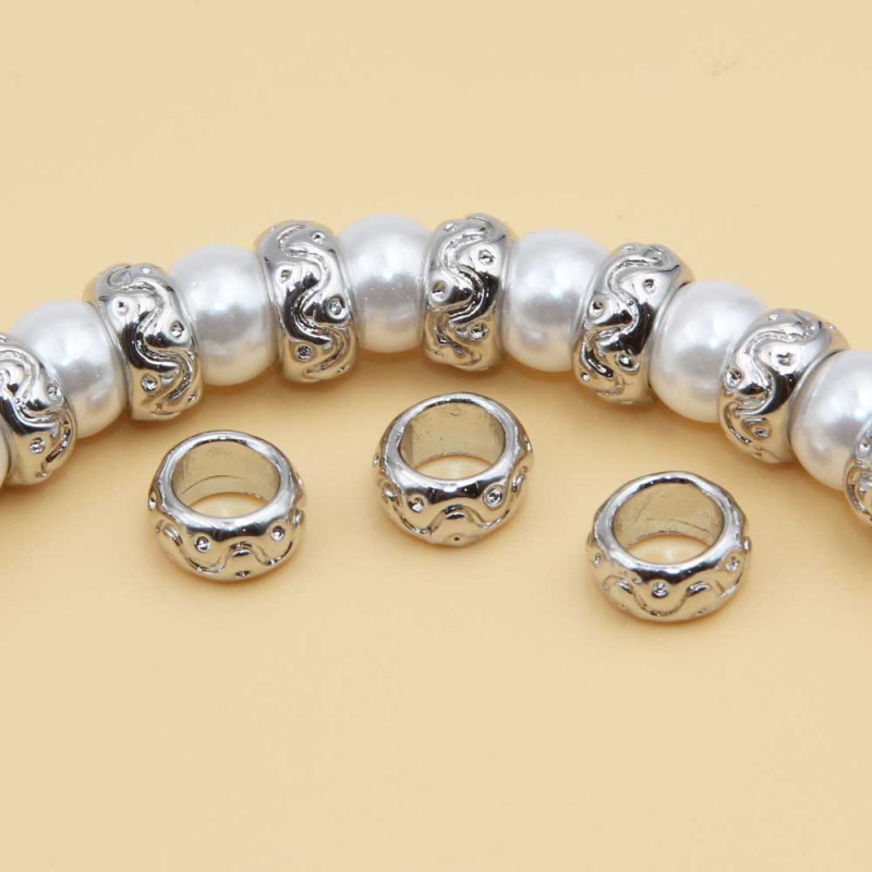 Distanziatori white gold plated rondella decorata 7x4 mm 10 pz (ro-11-0sw) - pietreeminuterie.com