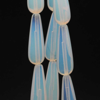 Pietre di luna gocce lisce 30x10 mm 2 pz