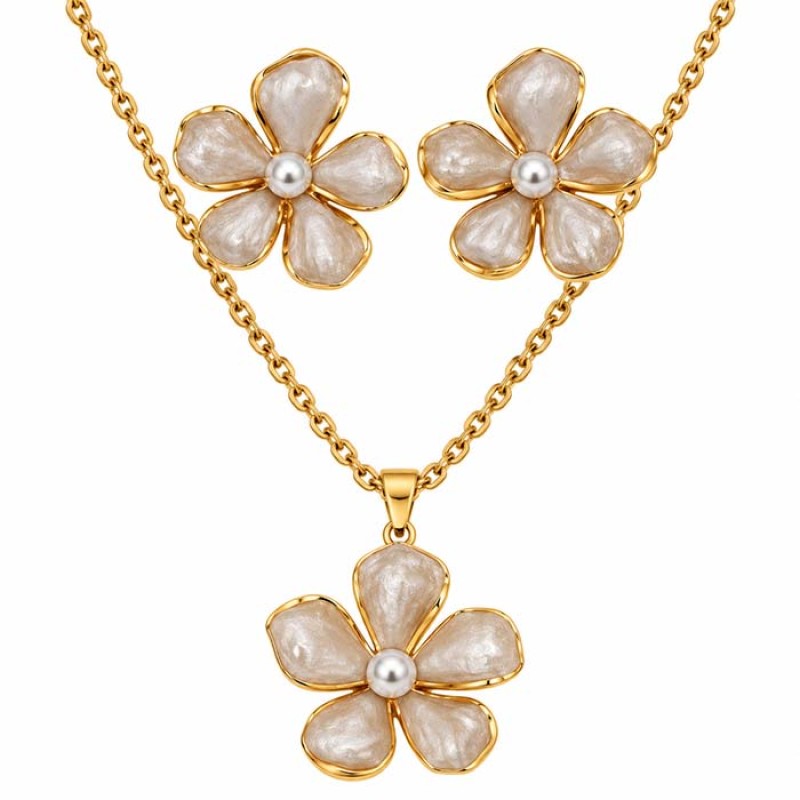 Set collana e orecchini fiori rosa pallido e perle in acciaio oro Set collana e orecchini fiori rosa pallido e perle in acciaio oro