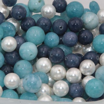 Lotto angelite, madrepora e perle maiorca conf. 100 grammi Lotto angelite, madrepora e perle maiorca conf. 100 grammi