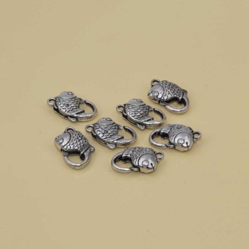 Chiusura moschettone in zama forma pesce 19x12 mm conf. 5 pz
