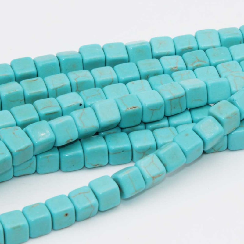Turchese cubetti 5 mm filo 40 cm (offe-0010) - pietreeminuterie.com