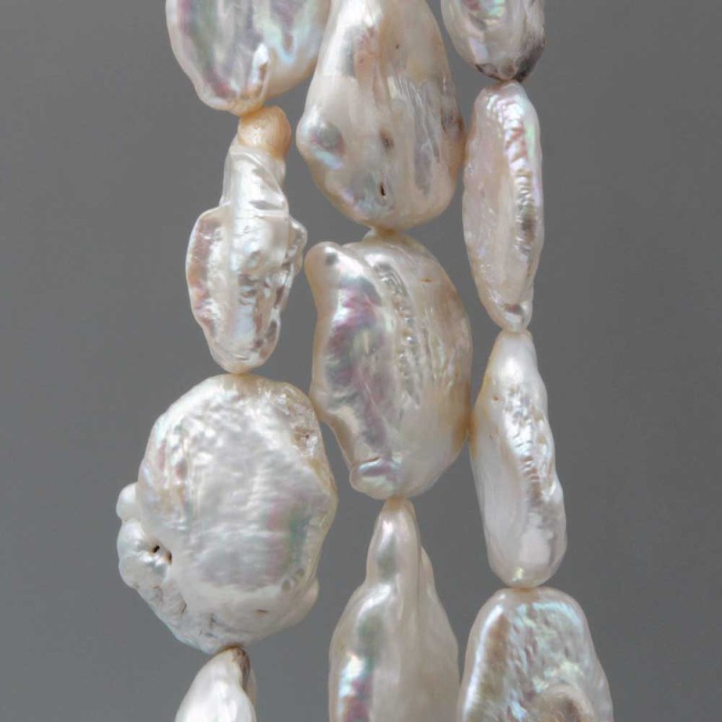 Perle di fiume piatte irregolari multi riflesso 23/25 mm conf. 2 pz - fiu-p0966 - pietreeminuterie.com Perle di fiume piatte irregolari multi riflesso 23/25 mm conf. 2 pz (fiu-p0966) - pietreeminuterie.com
