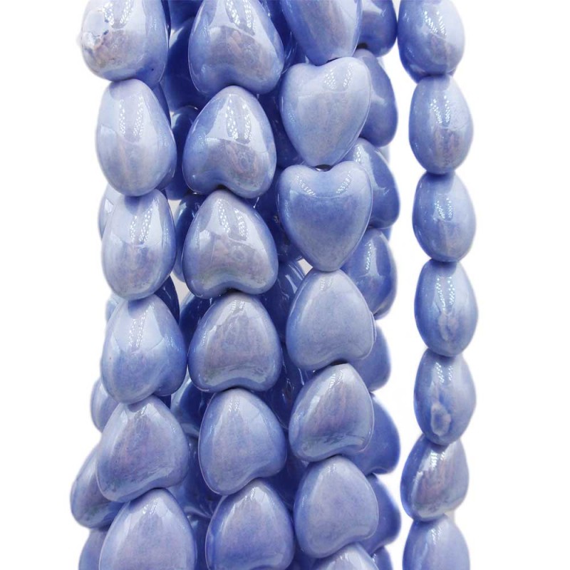 Cuori in ceramica azzurro 12.5x11.5 mm filo 30 cm (cuov51s) - pietreeminuterie.com