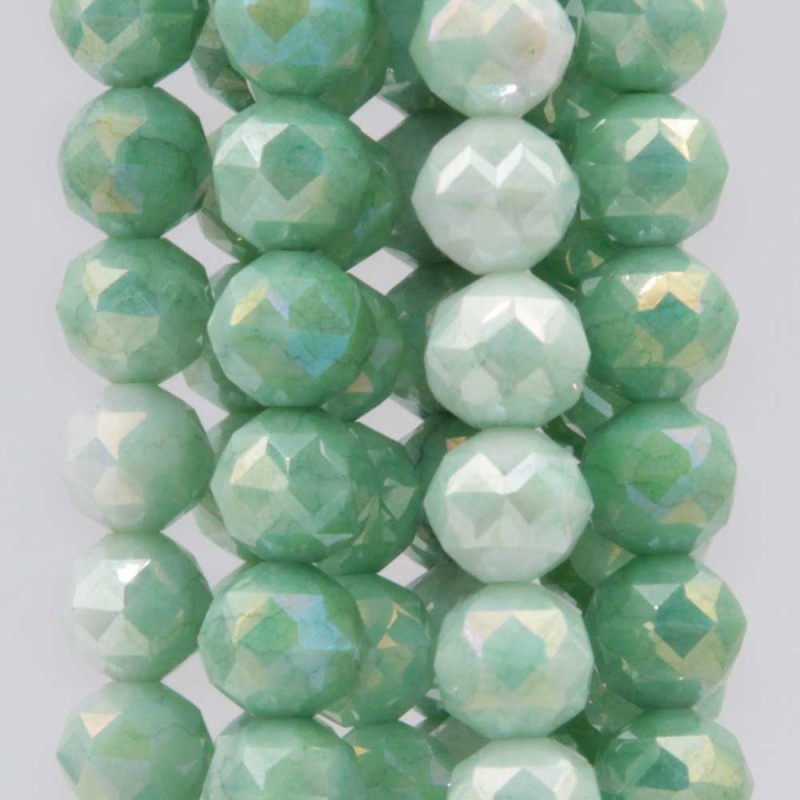 Perline in vetro diamound cut 8 mm verdi A/B filo 40 cm (dia-pp07) - pietreeminuterie.com