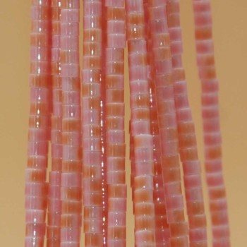 Perline in vetro tubicino 2.2x1.5 mm rosa bianche filo 40 cm Perline in vetro tubicino 2.2x1.5 mm rosa bianche filo 40 cm