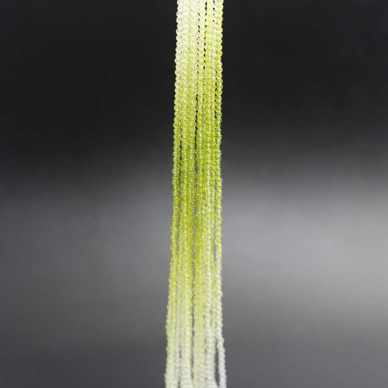 Zirconi colorati verdi e trasparenti tondi 2 mm sfac. filo 37 cm (zirc11pp1) - pietreeminuterie.com