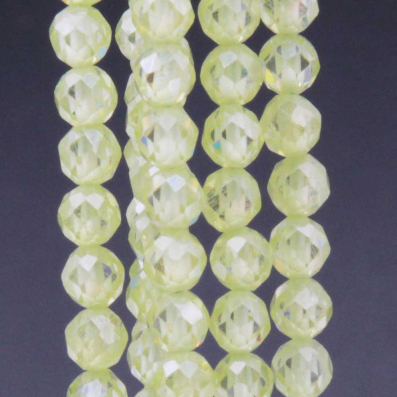 Zirconi tondi sfac. 4 mm grado A++ verde oliva chiaro filo 40 cm (zirc-001) - pietreeminuterie.com