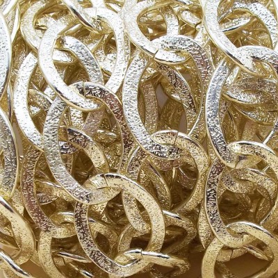 Catena in alluminio maglia ovale oro 33x25 mm 50 cm