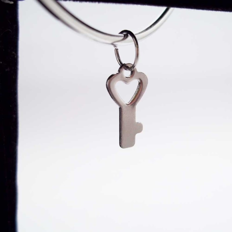 Charms in acciaio chiave 11 mm pacco da 10 pezzi (chc44) - pietreeminuterie.com