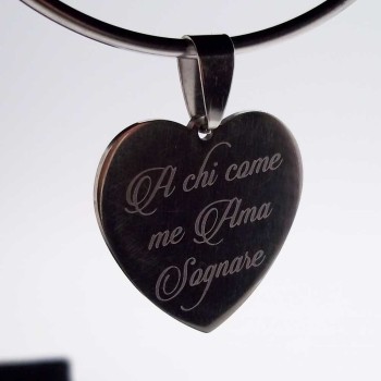 Ciondolo 23 mm in acciaio cuore scritta a chi come me ama sognare 5 pz