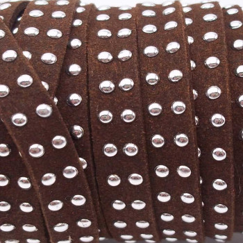 Laccetto in alcantara borchiato marrone 10 mm pacco 1 metro