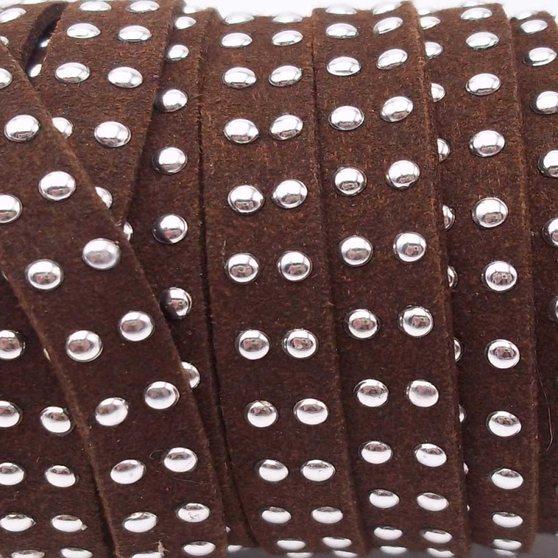 Laccetto in alcantara borchiato marrone 10 mm pacco 1 metro (zf033) - pietreeminuterie.com